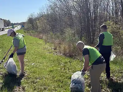 highway cleanup, helping community